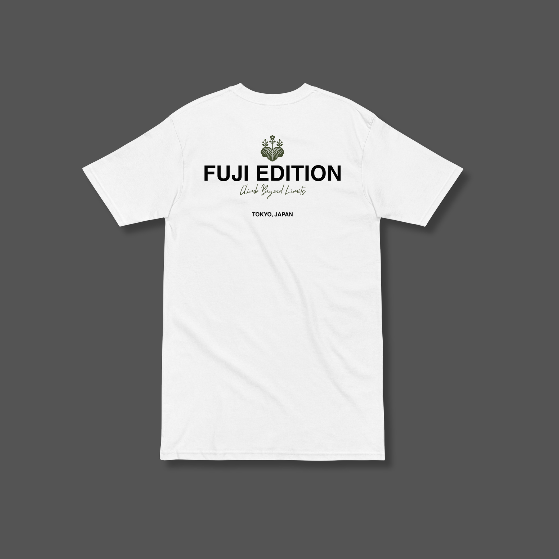 EMBLEM EMBROIDERY T-SHIRT